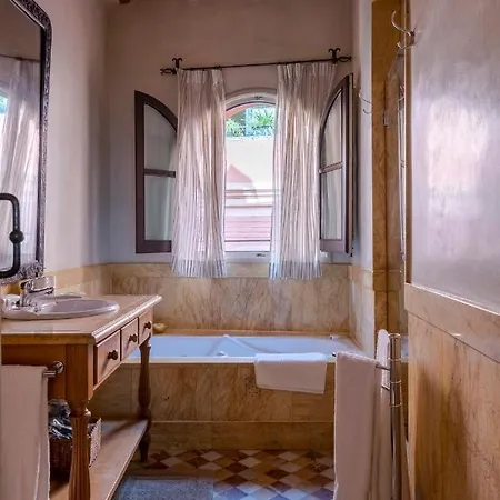 בית נופש Exclusiva Casa En El Centro Historico De סביליה